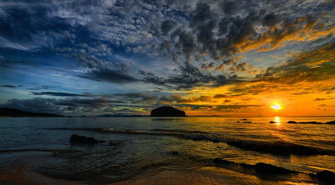 Glorious Sunset - Photo by v2osk on Unsplash